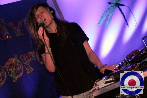 Loop Motor (D) with Global Grooves (D) Labore Festival - Hauptmannsgruen - Zeltbuehne 22. Juli 2016 (7).JPG